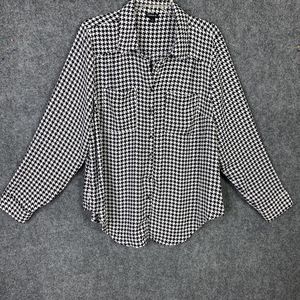 Torrid 1 Button Front Blouse Women 1X Silky Houndstooth B&w Pattern Long Sleeve